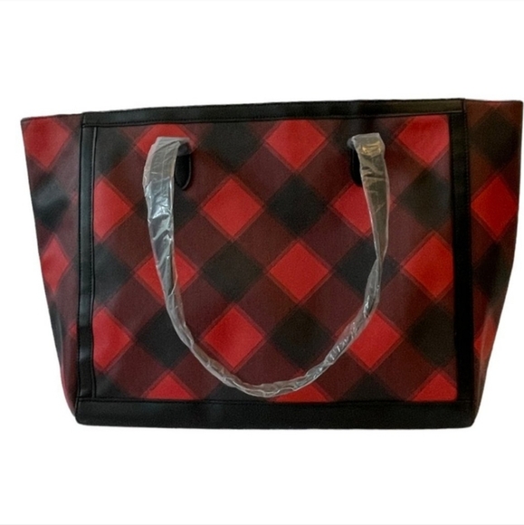 Victoria's Secret Red Black Plaid Holiday Weekender Tote Limited Edition 2021 - Picture 2 of 5